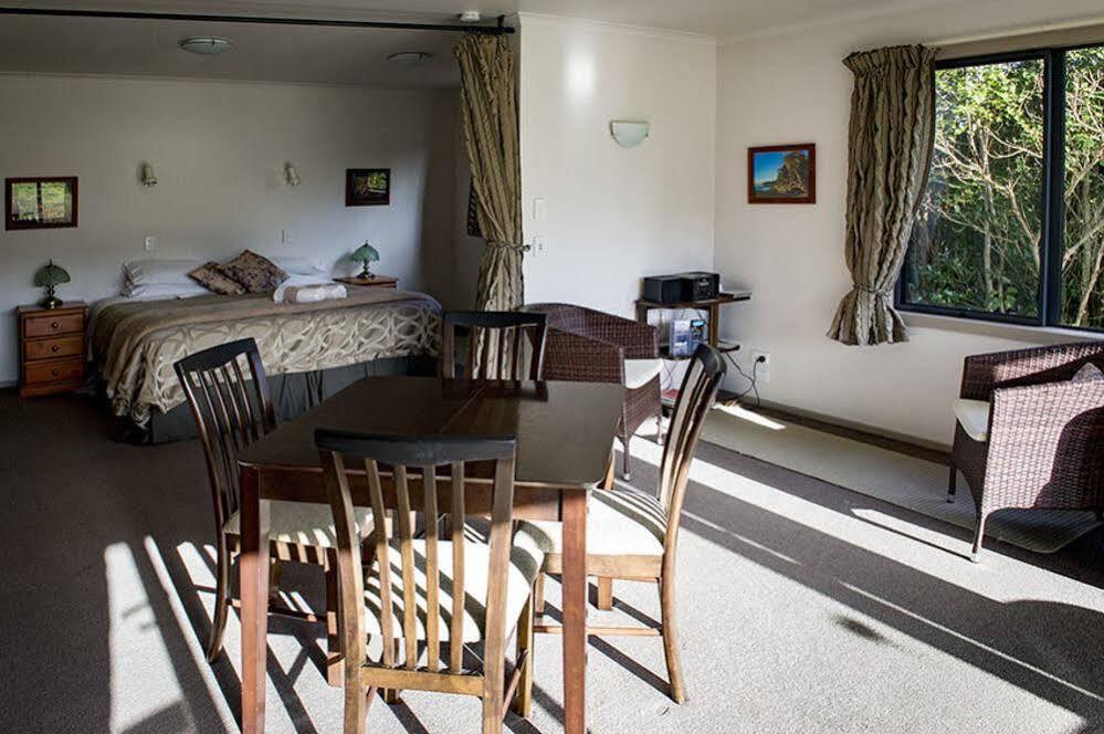 Chalet Mohua Park - Catlins Eco Owaka